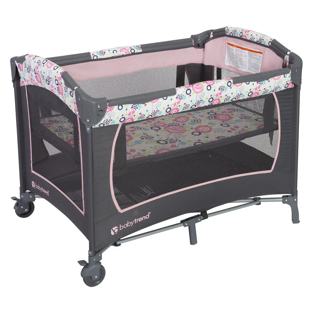 Baby Trend Lil Snooze Deluxe Nursery Center Playard Play Crib w/ Bassinet, Flora