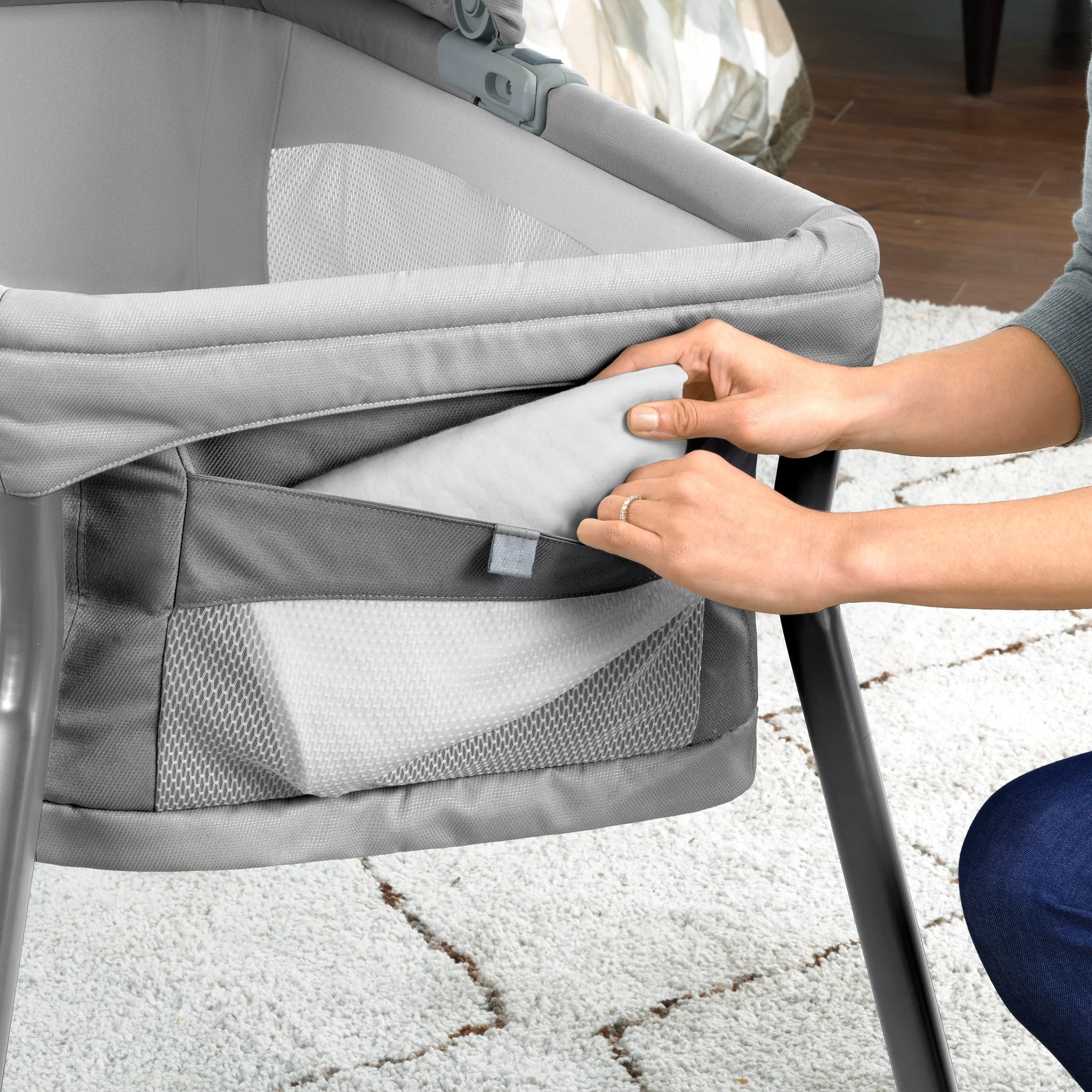 LullaGo Nest Portable Bassinet - Dove by The Dopple