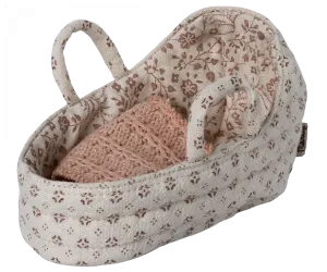 Maileg | Baby Mouse Carry Cot