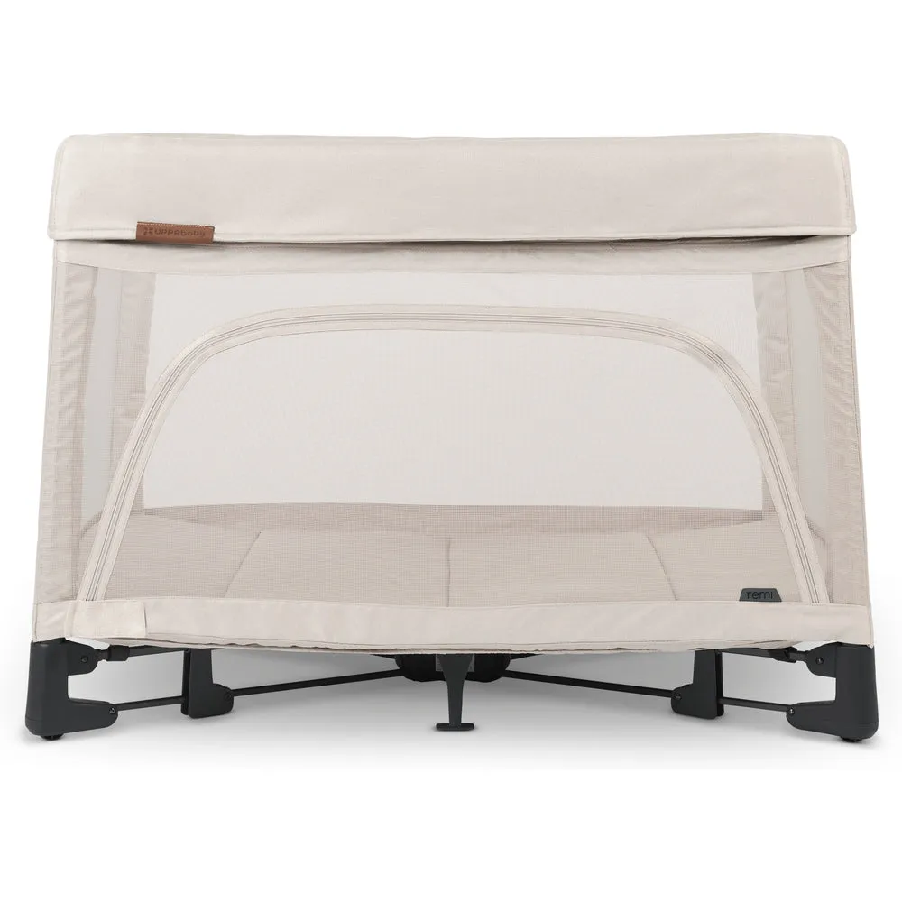 UPPAbaby Remi Bedside Bassinet   Playard   Travel Crib