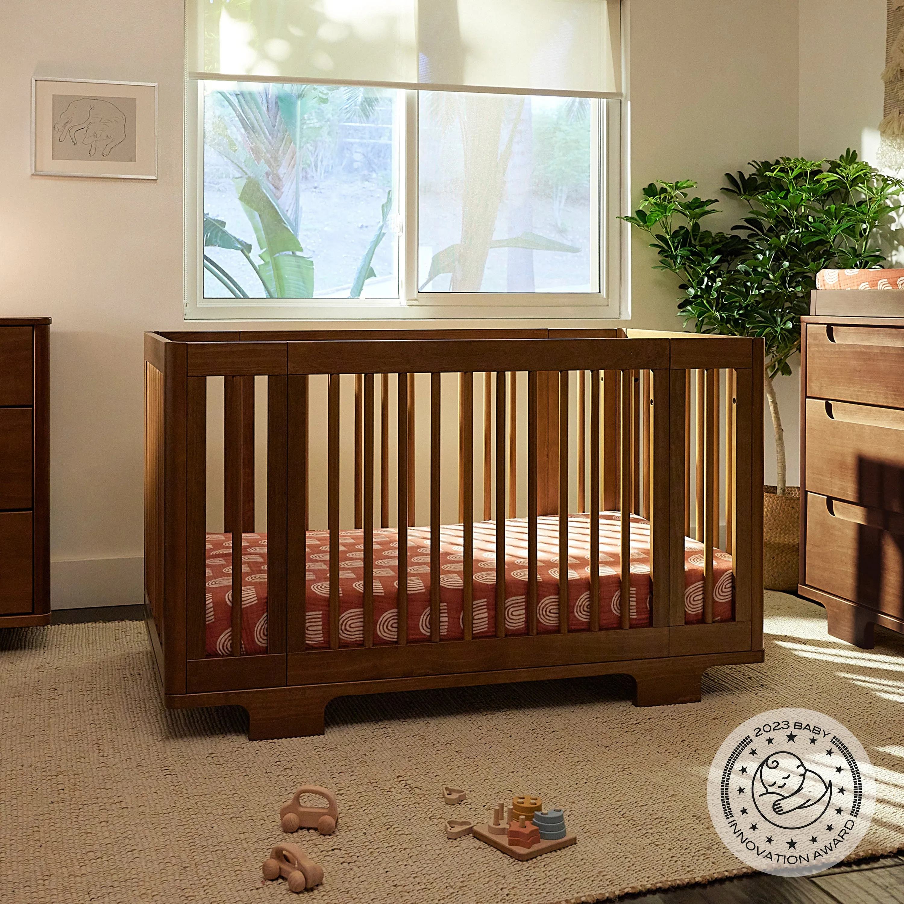 Yuzu 8-in-1 Convertible Crib with All-Stages Conversion Kits